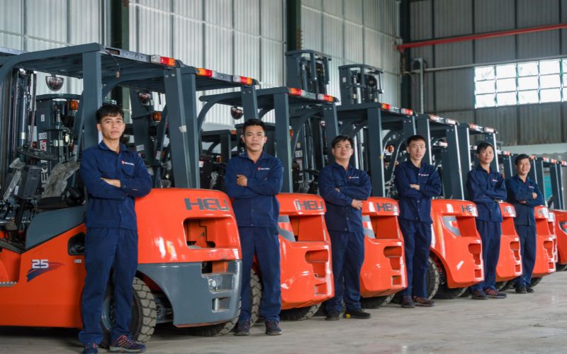 Đội ngũ kỹ thuật xe nâng HELI