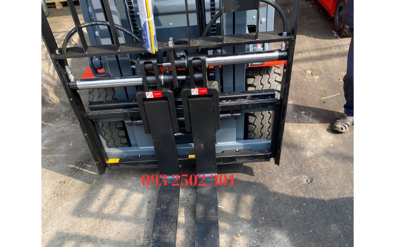 Bộ dịch càng xe nâng 4-5 tấn
