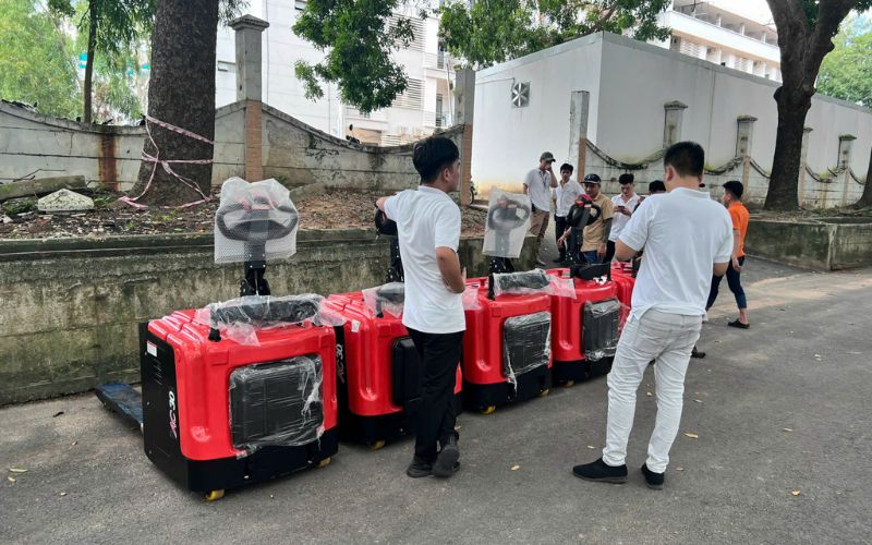 Xe nâng tay điện thấp HELI