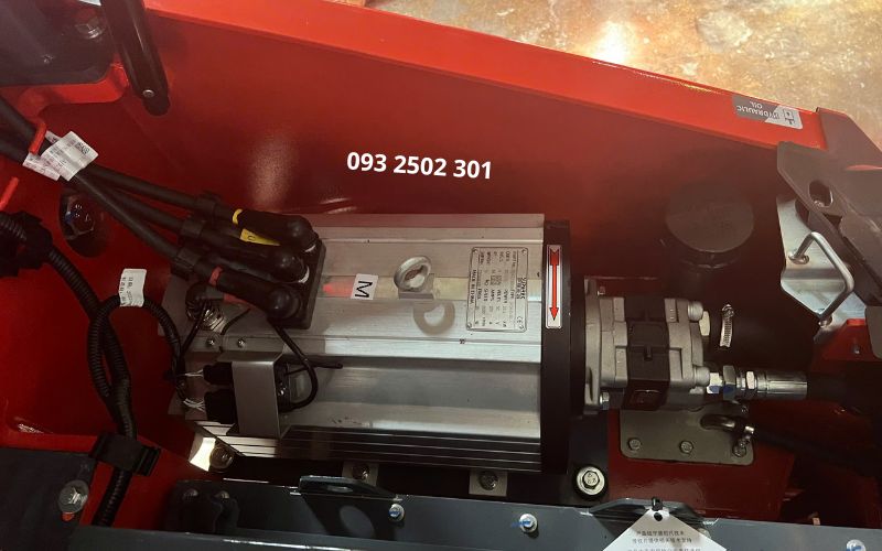 Motor nâng hạ xe nâng điện lithium 3.5 tấn 