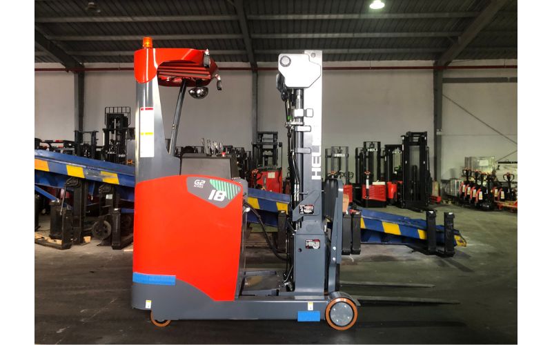 Xe nâng reach truck đứng lái 1.8 tấn