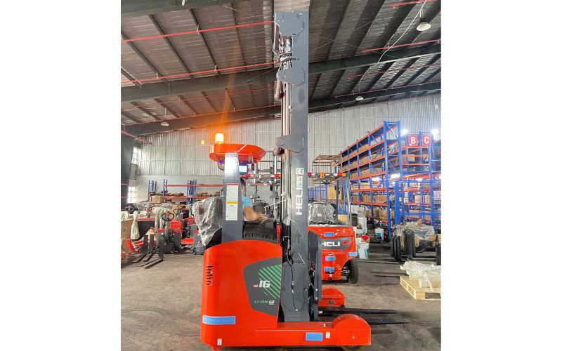 Xe nâng điện reach truck 1.6 tấn